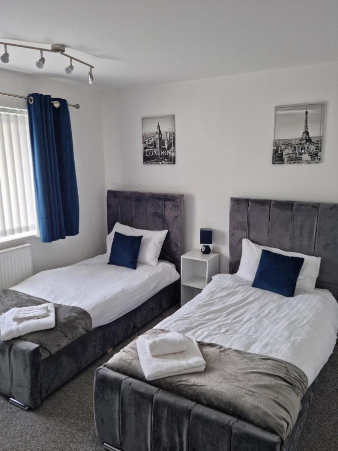 Entire House - Cheshire Oaks/Ellesmere Port Εξωτερικό φωτογραφία