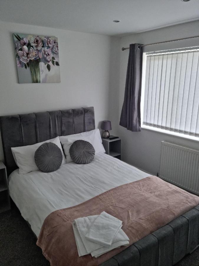 Entire House - Cheshire Oaks/Ellesmere Port Εξωτερικό φωτογραφία